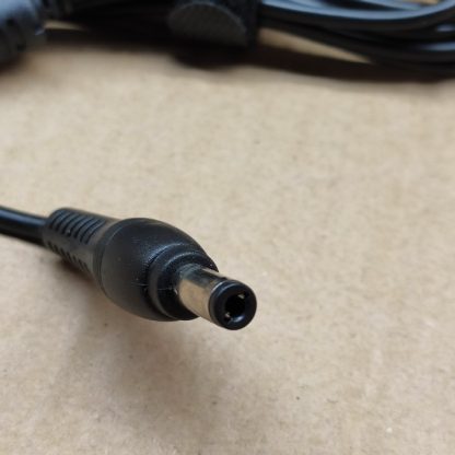 Charger Adaptor Carjer Casan Original Laptop Toshiba 19V-2.37A 45 Watt